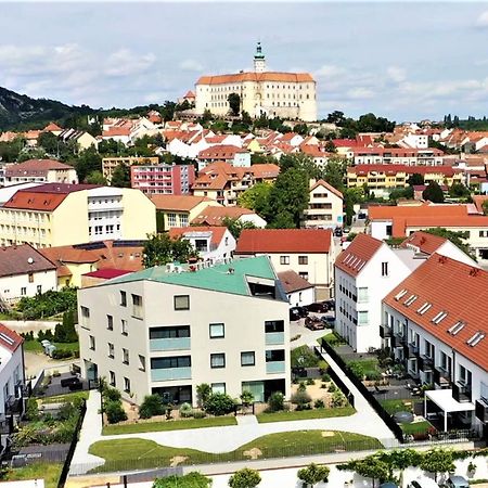 Palm Garden Apartment 1 Mikulov Exterior photo